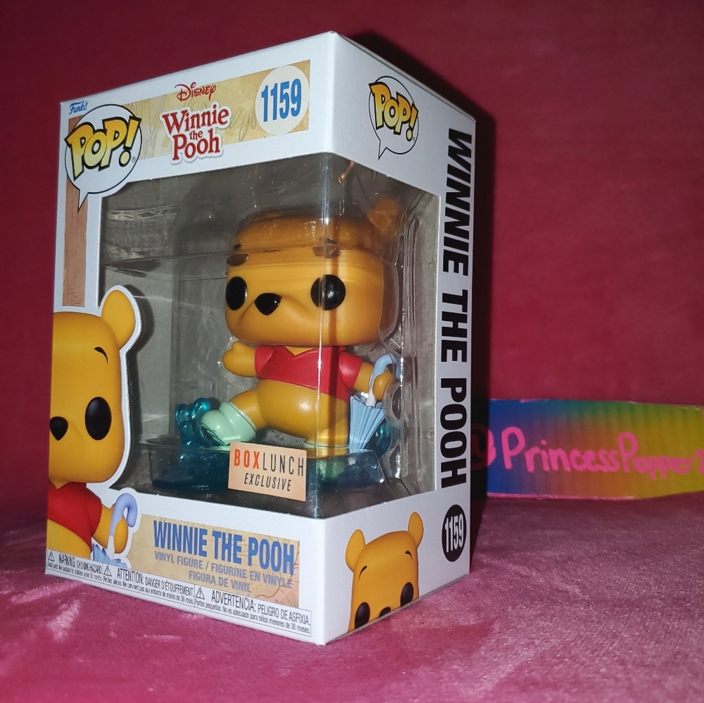 Funko Pop | Winnie the Pooh with rainboots - Picture 3 of 7
